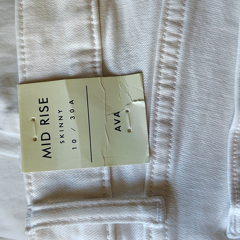 Lucky Brand Ava Mid Rise Jeans - Picture 5 of 11